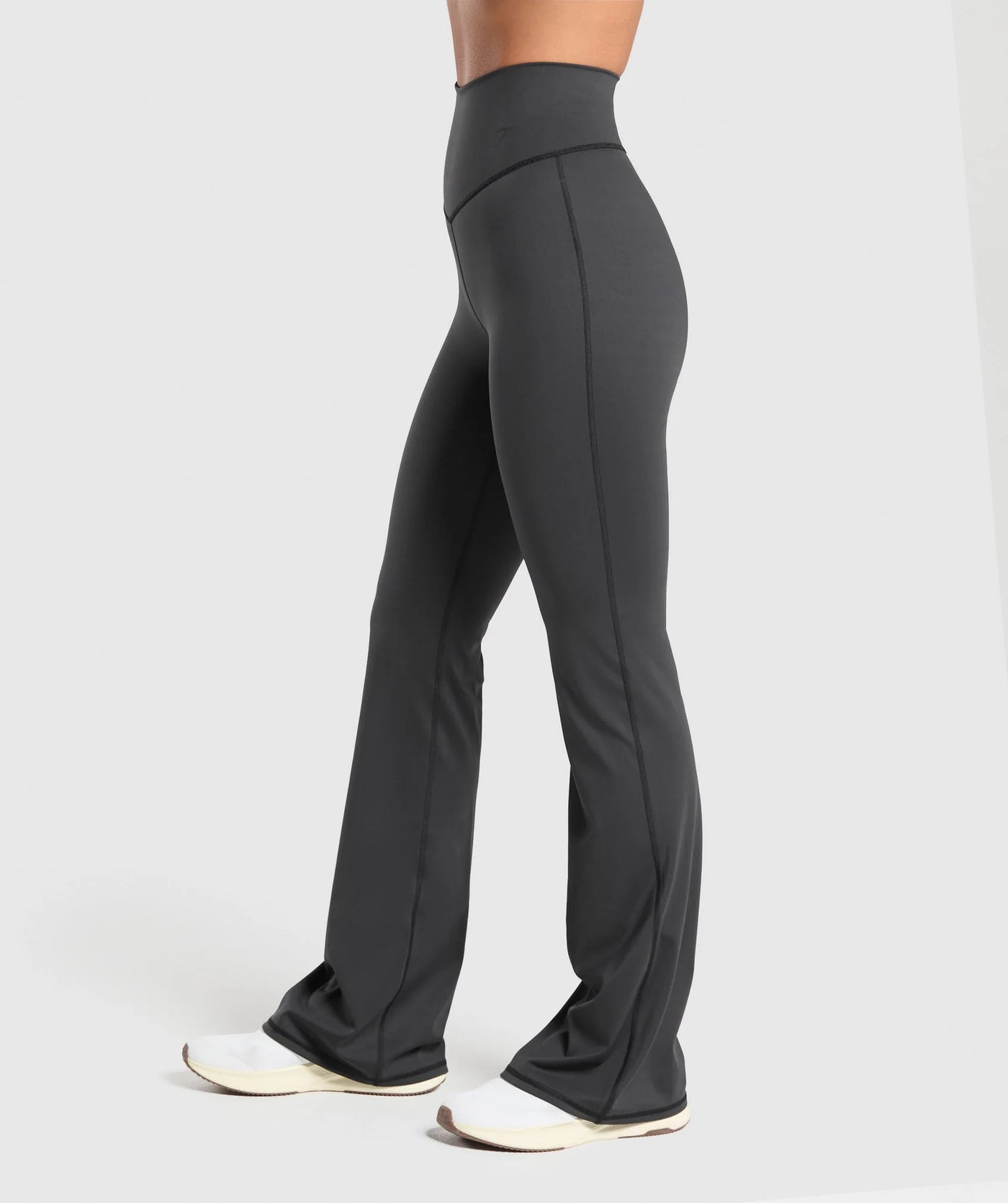 Elevate Flared Leggings 2.0